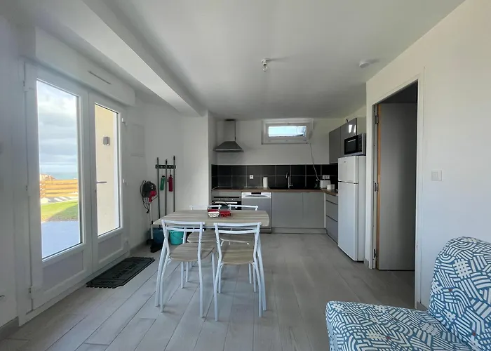 Bellavista By Melrose Apartment *