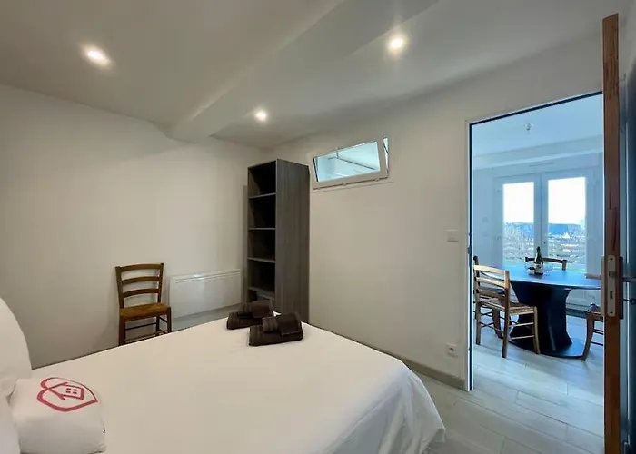 Bellavista By Melrose