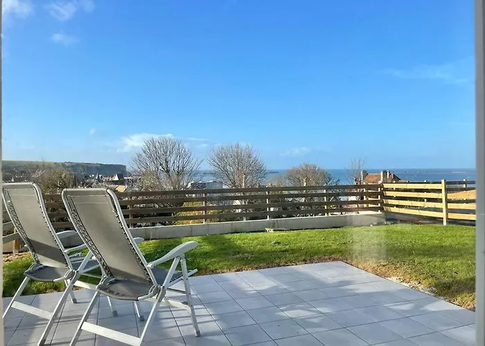 Bellavista By Melrose Apartment